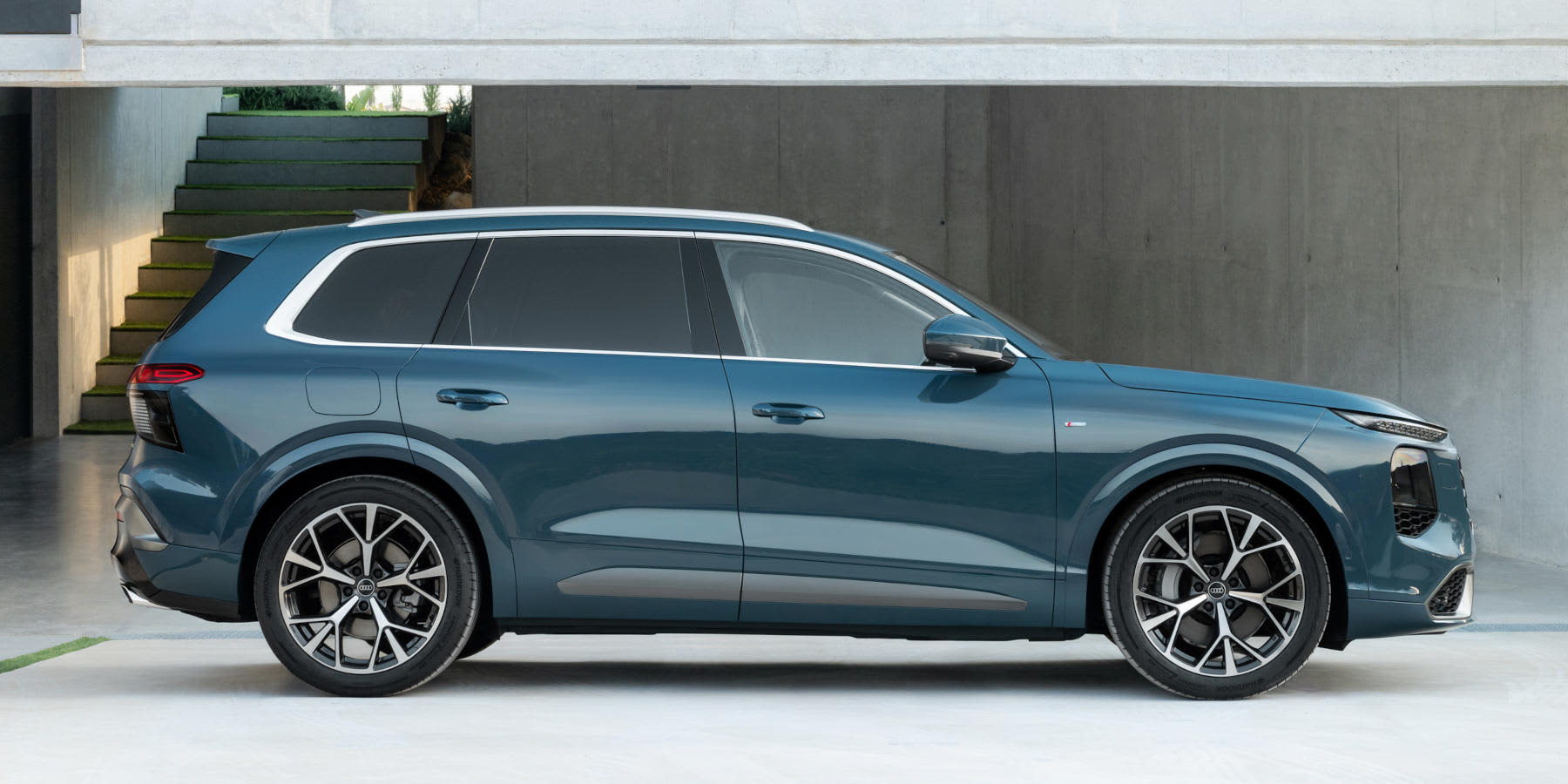 Audi Q7 Seite