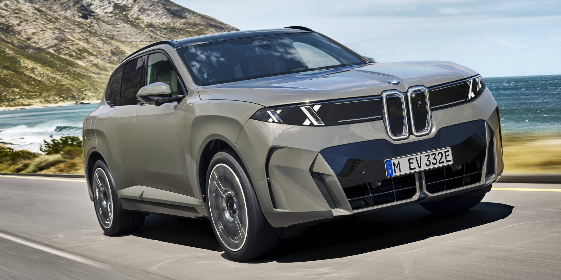 BMW iX5 Front