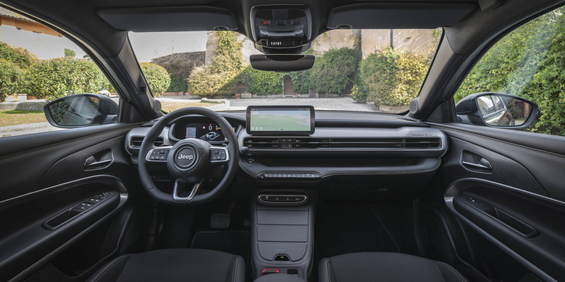Jeep Avenger MJ27 Sonderedition Innenraum Cockpit