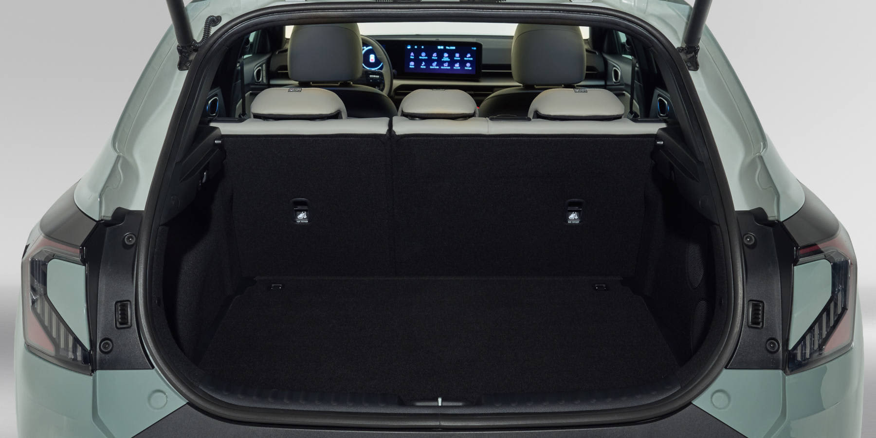 Kia XCeed Modelljahr 2027 Kofferraum offen