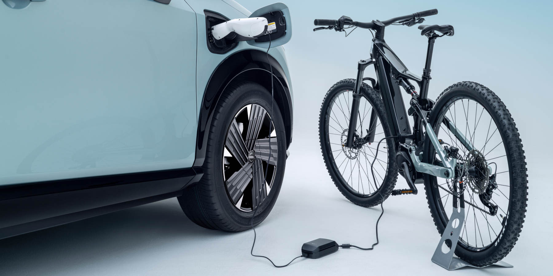 Nissan Ariya Modelljahr 2026 V2L-Funktion E-Bike aufladen
