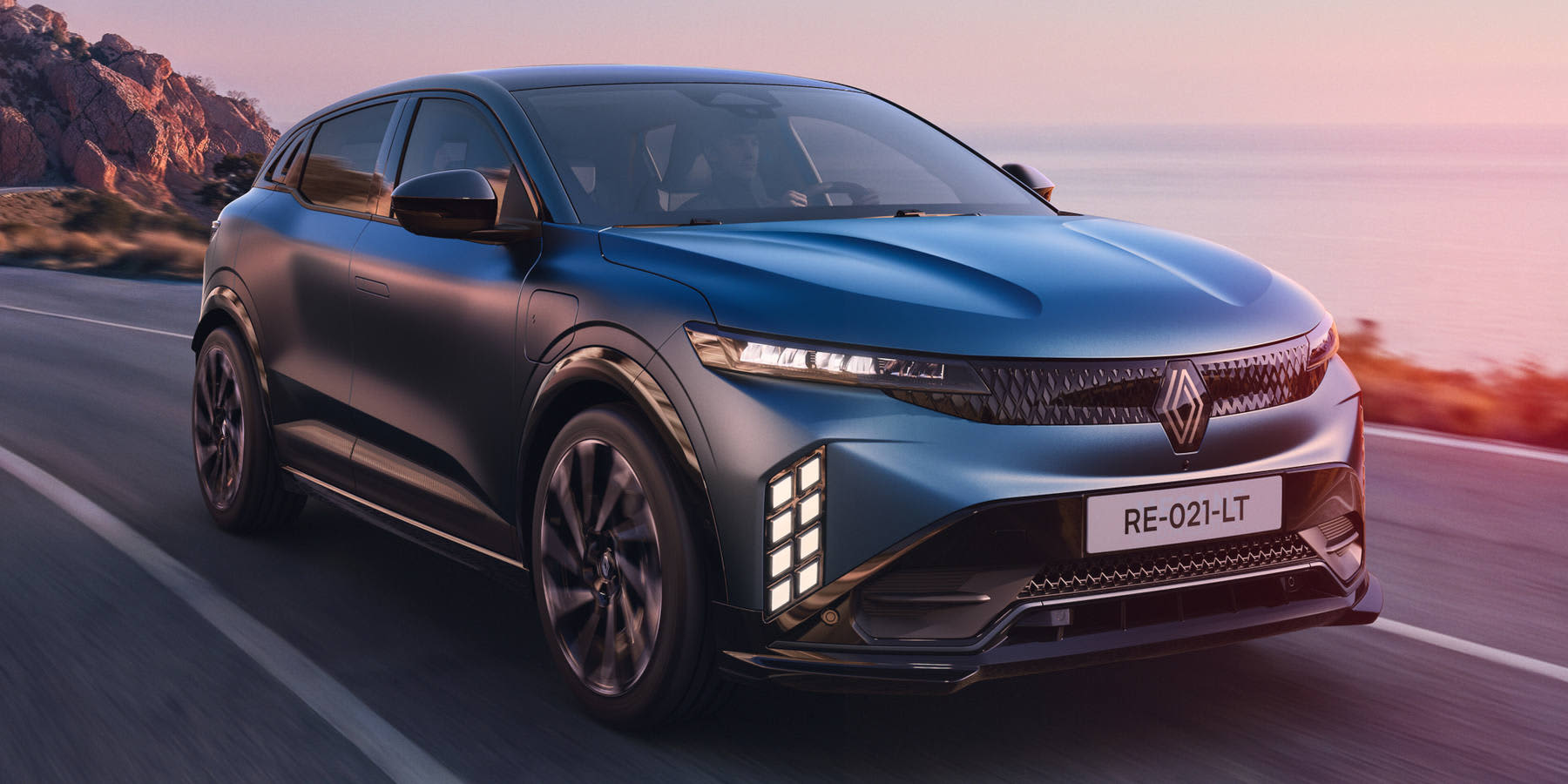 Renault Megane E-Tech elektrisch  Facelift 2026 Front seitliche Ansicht