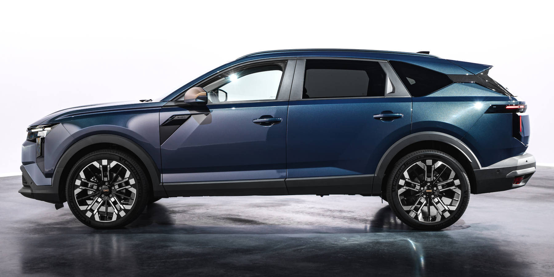 Dacia Striker Seitenansicht (KI-generiert)