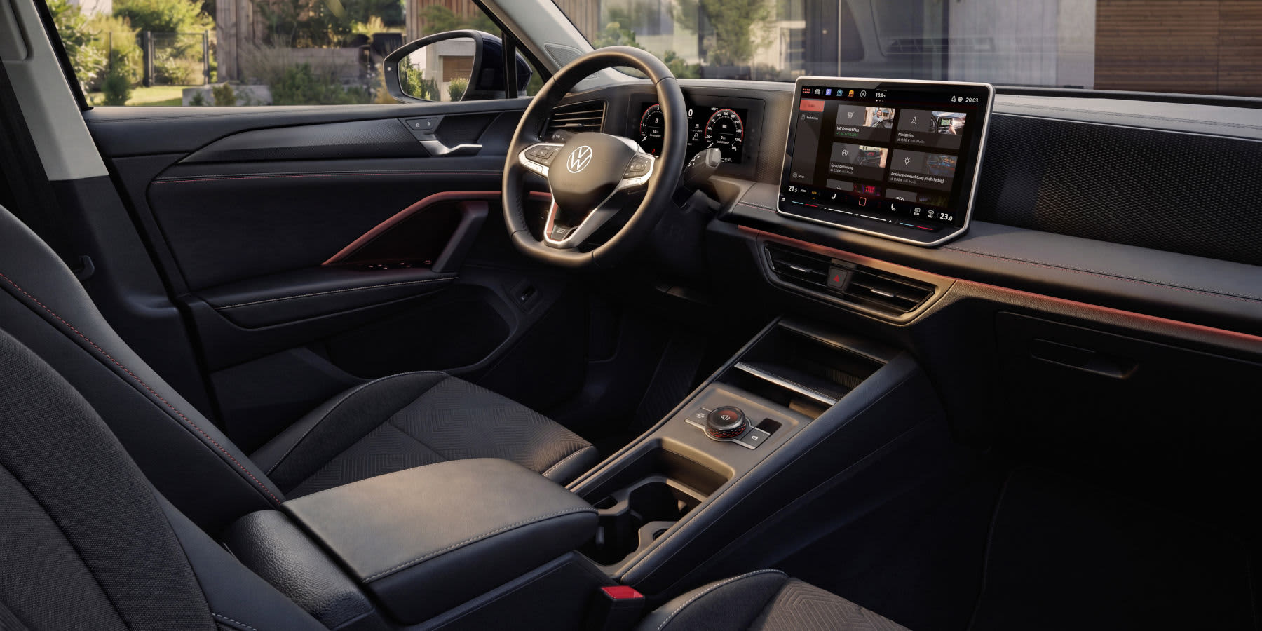 VW Tiguan Edition 20 Innenraum Cockpit