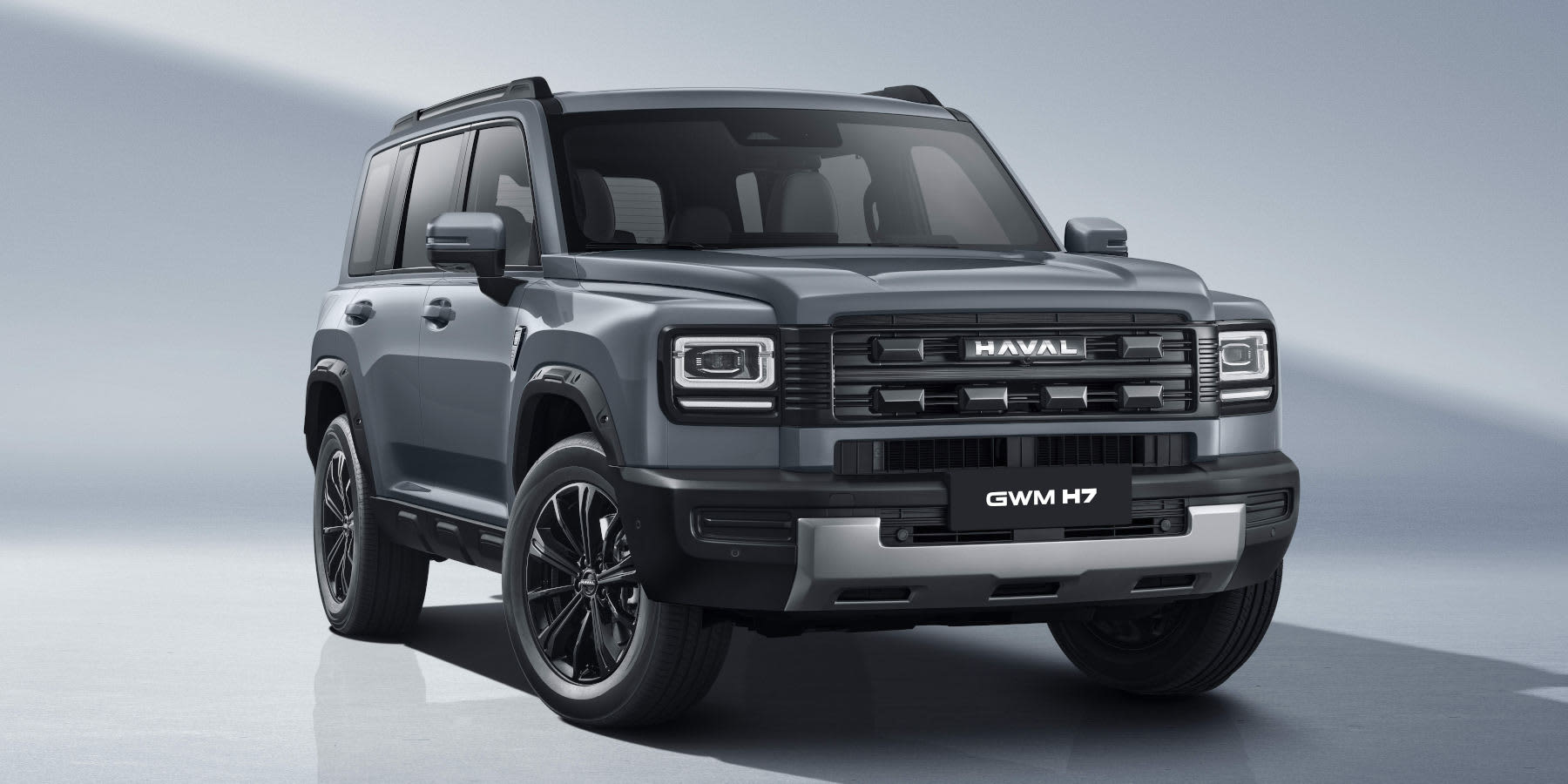 GWM erweitert sein Europa-Angebot um den Haval H7. Das SUV kommt mit drei Antrieben, darunter erstmals ein PHEV-Allrad für Europa.