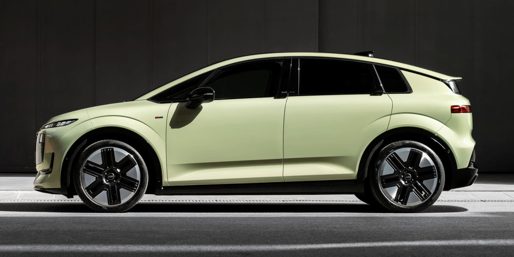 Audi A2 e-tron Seite