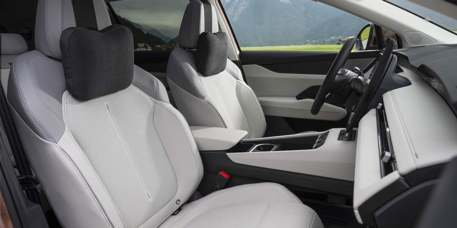 Skoda Peaq Innenraum Sitze vorne Blick seitlich