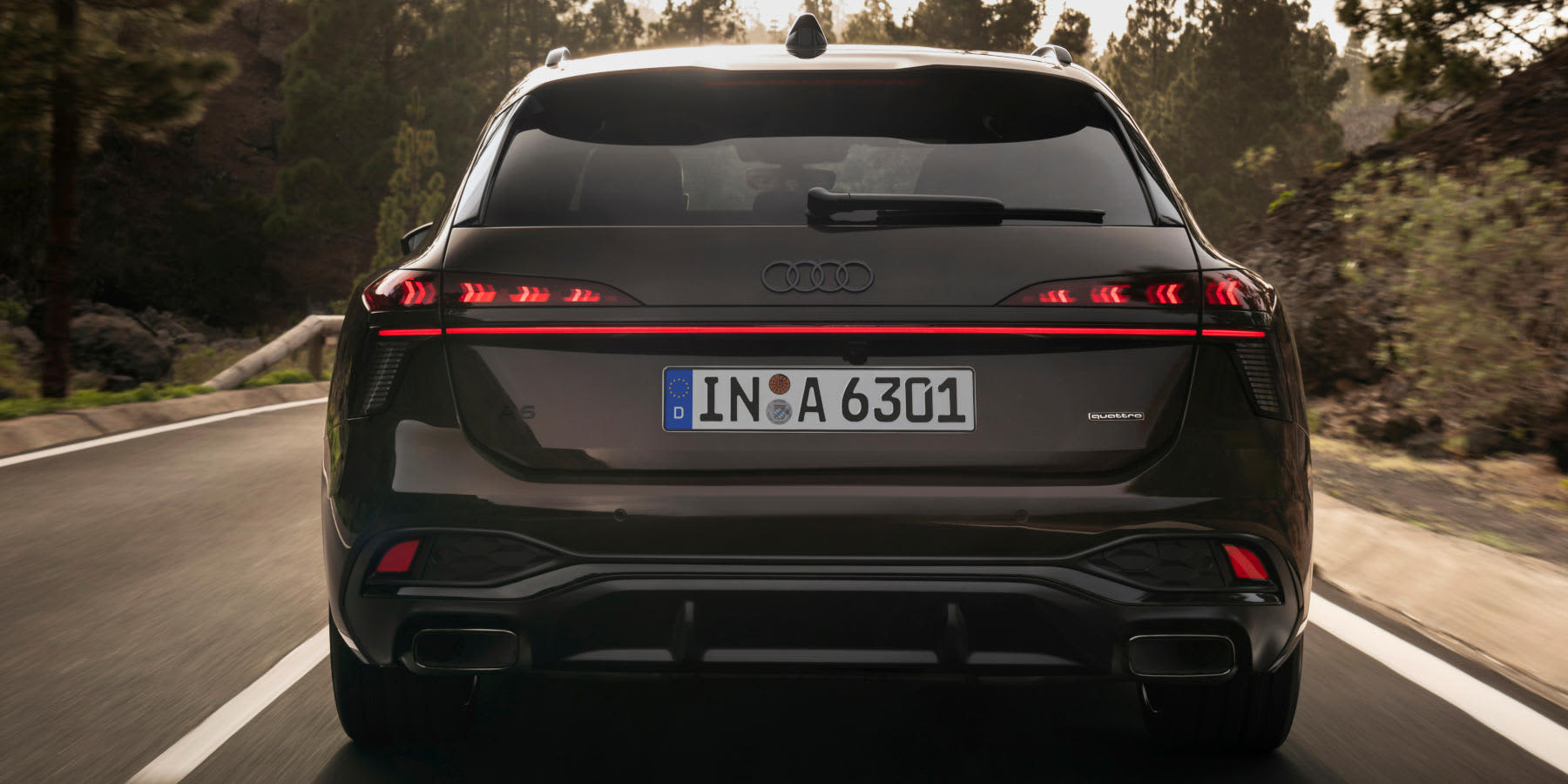 Audi A6 Avant Heck Frontalansicht