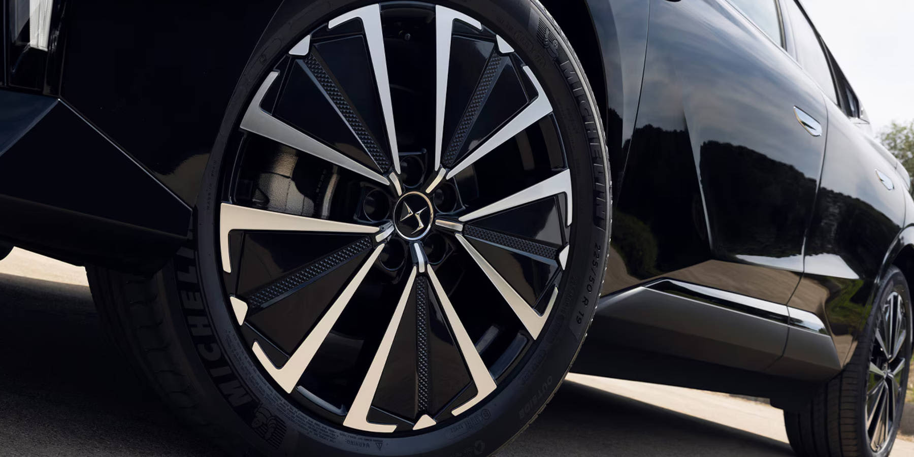 DS N°4 E-Tense Reifen