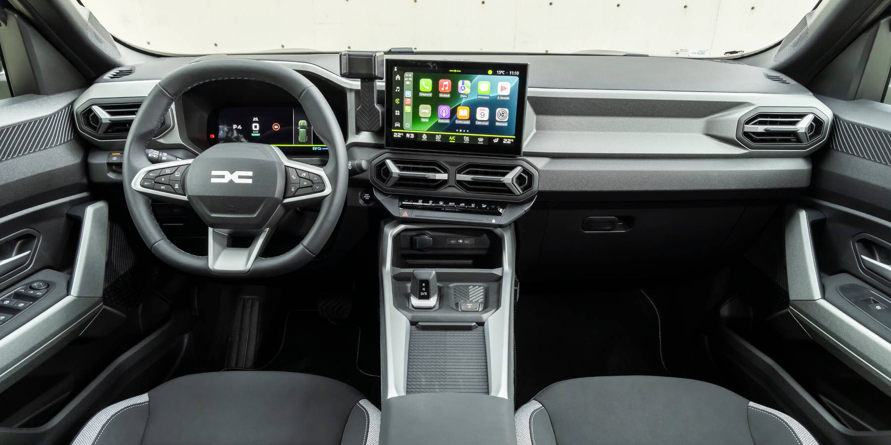 Dacia Bigster Innenraum Cockpit