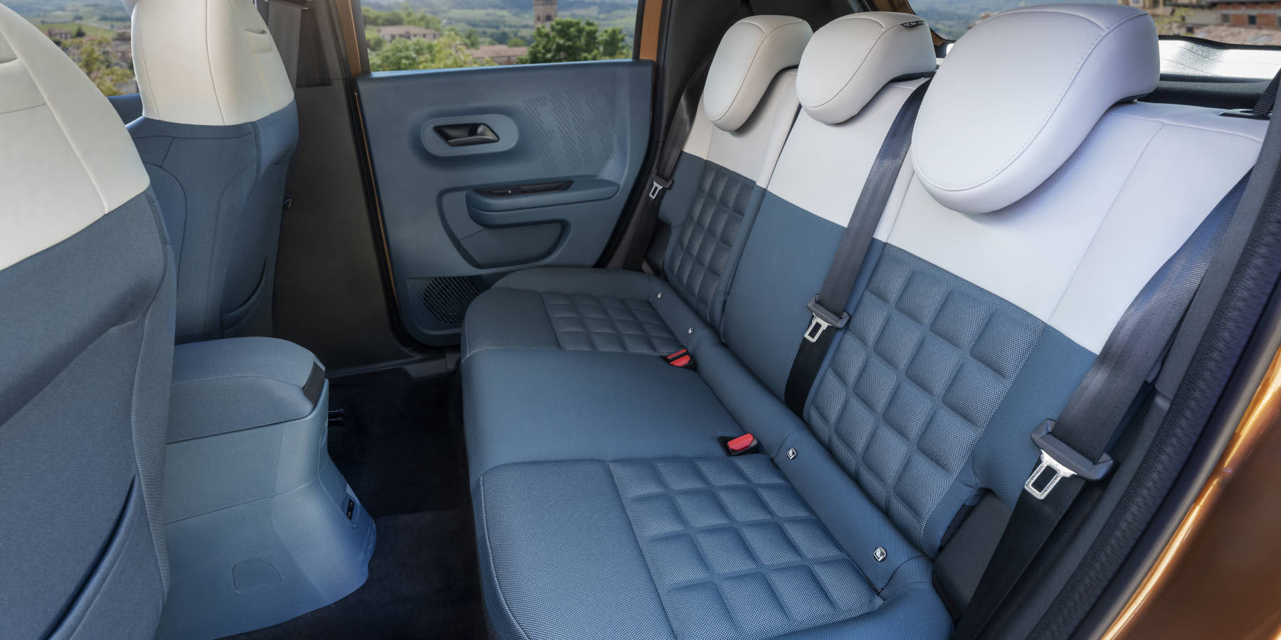 Fiat Grande Panda Innenraum Sitze Übersicht