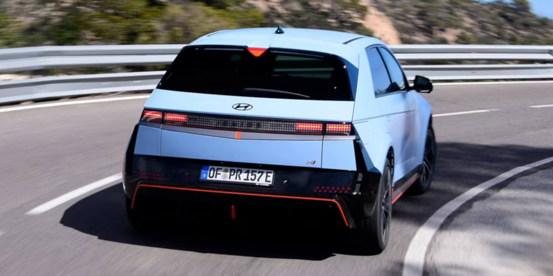 Hyundai Ioniq 5 N Heckansicht 