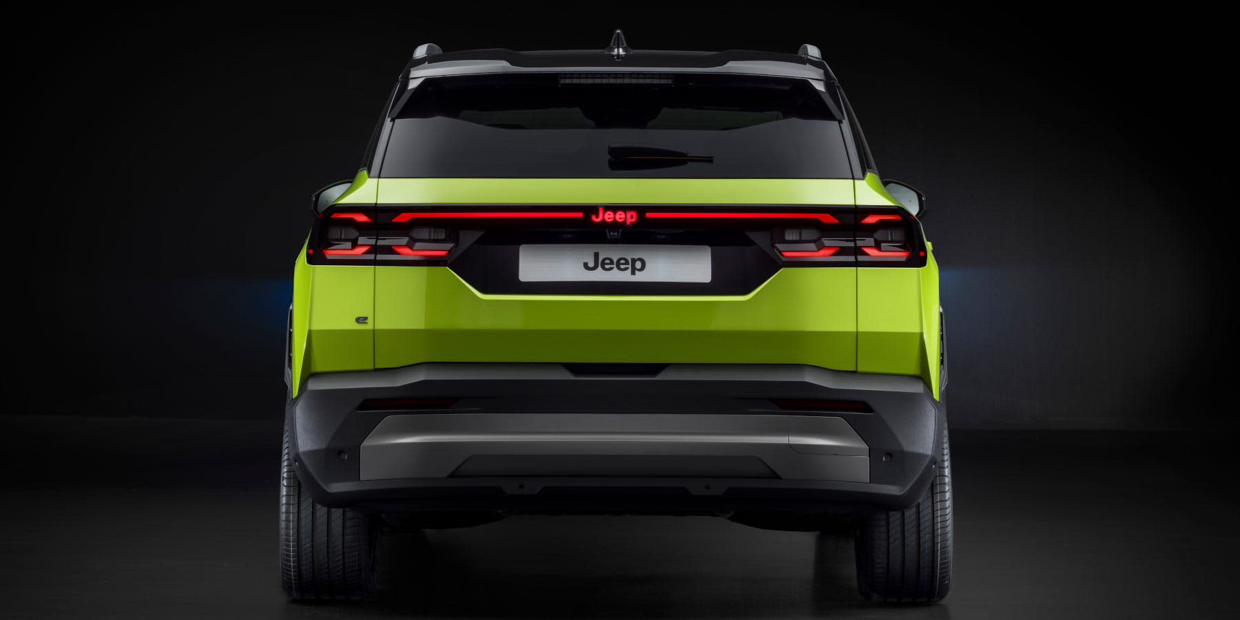 Jeep Compass First Edition Heck Totale