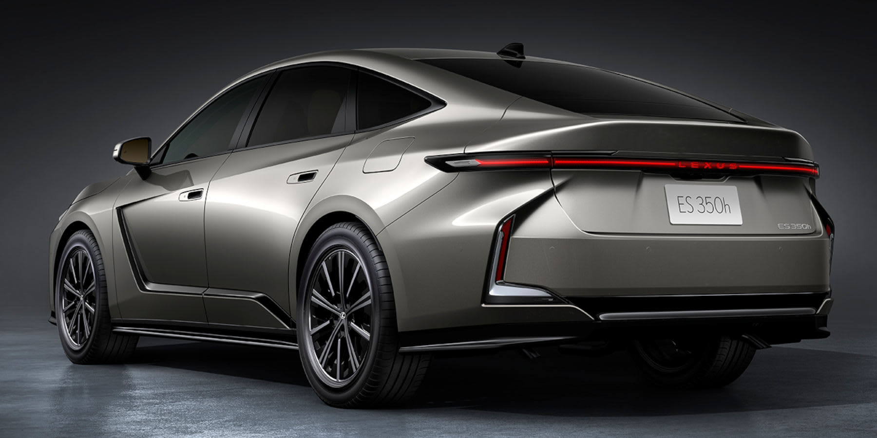 Lexus ES Heck seitlich