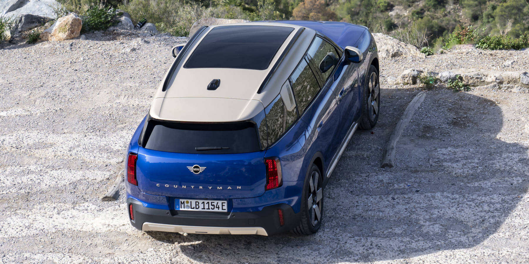 MINI Countryman Electric Heckansicht von oben