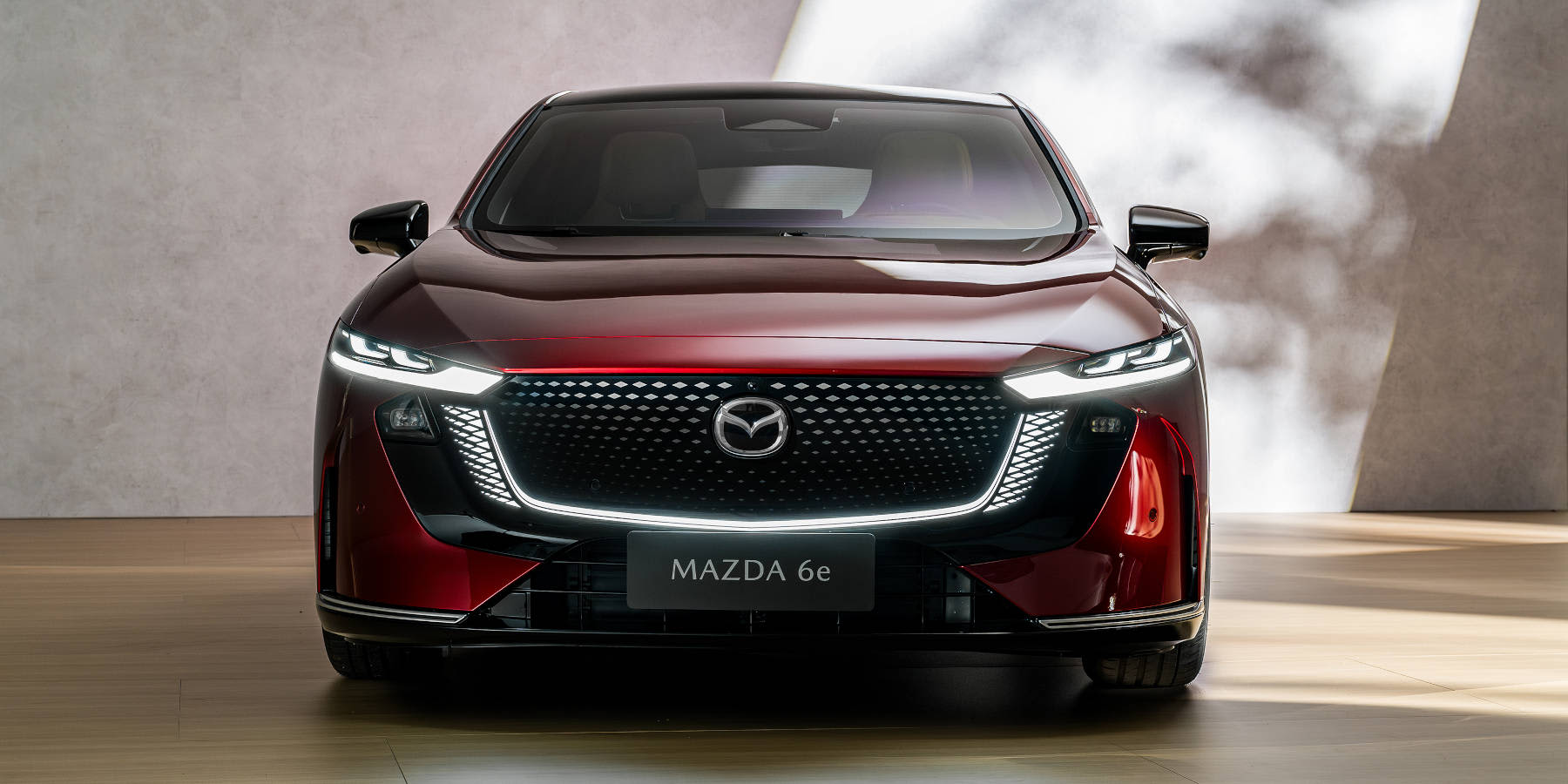 Mazda 6e Frontal