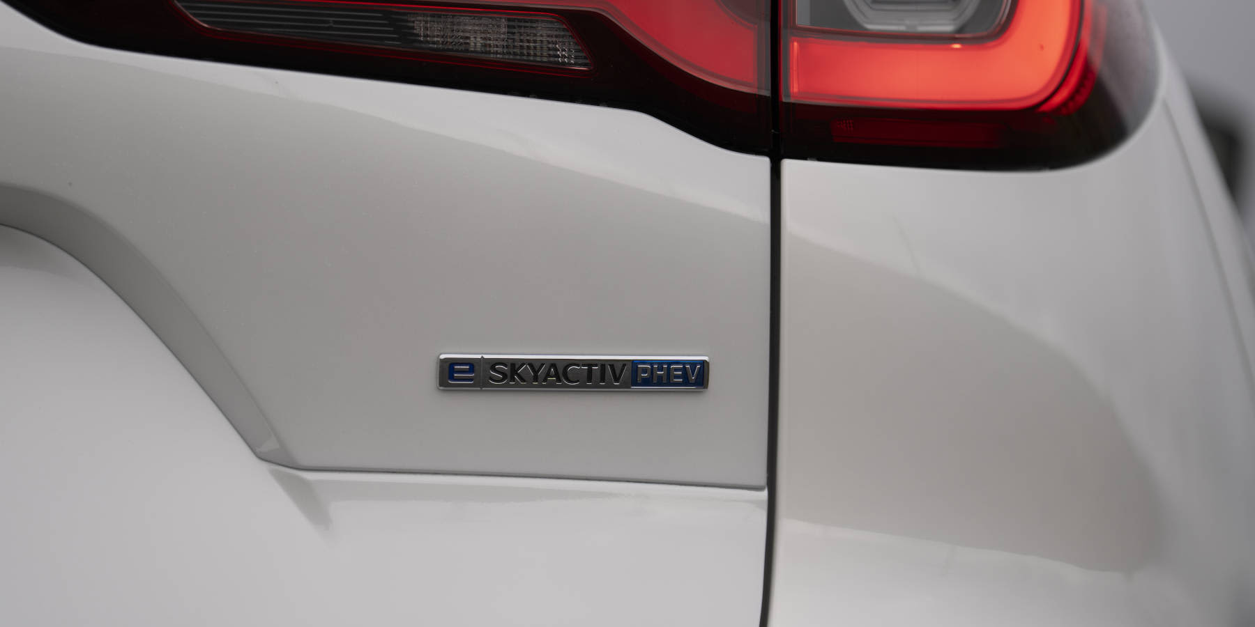 Mazda CX-60 Heckansicht Badge