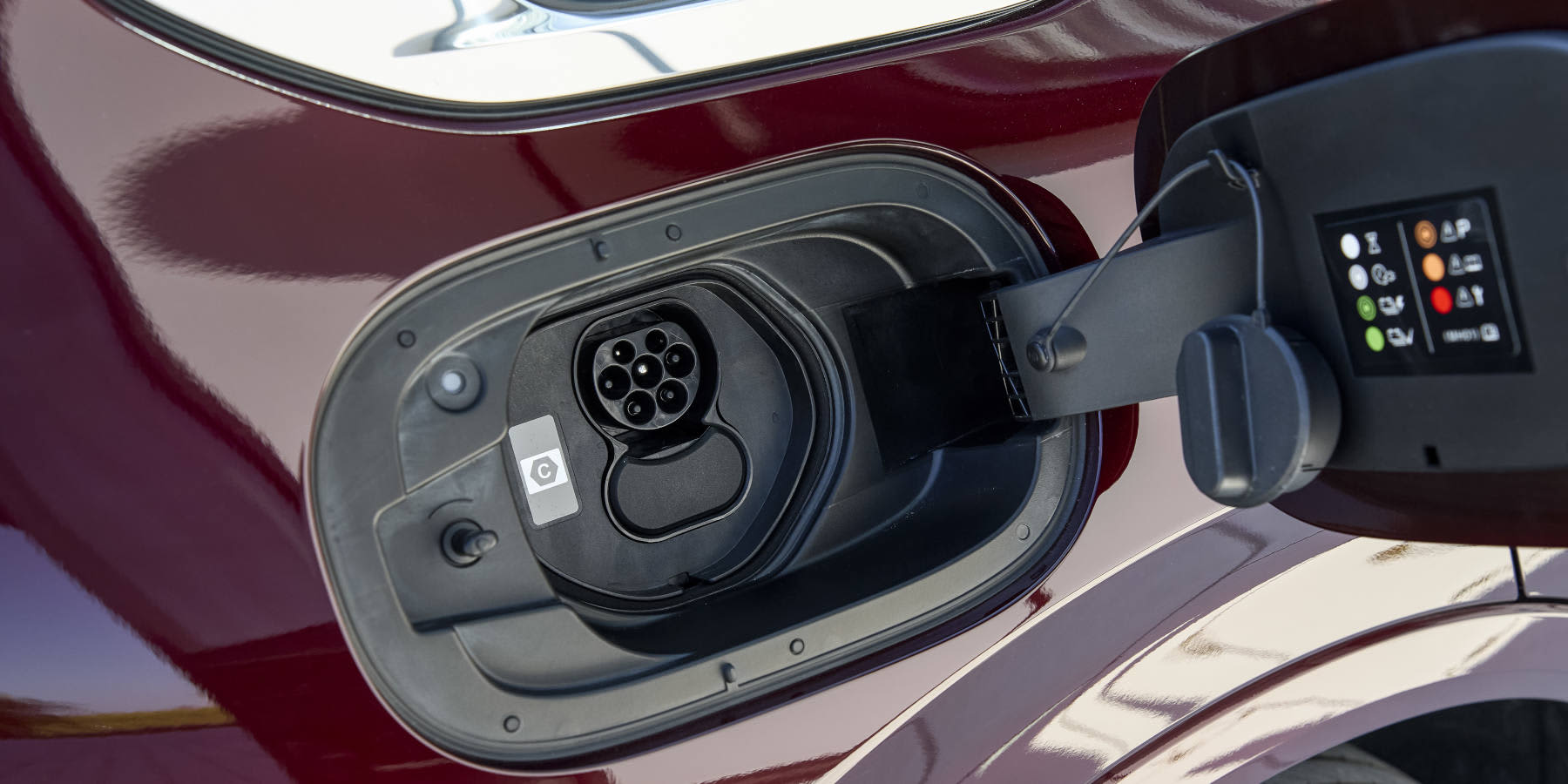 Mazda CX-80 Plug-in-Hybrid Ladebuchse