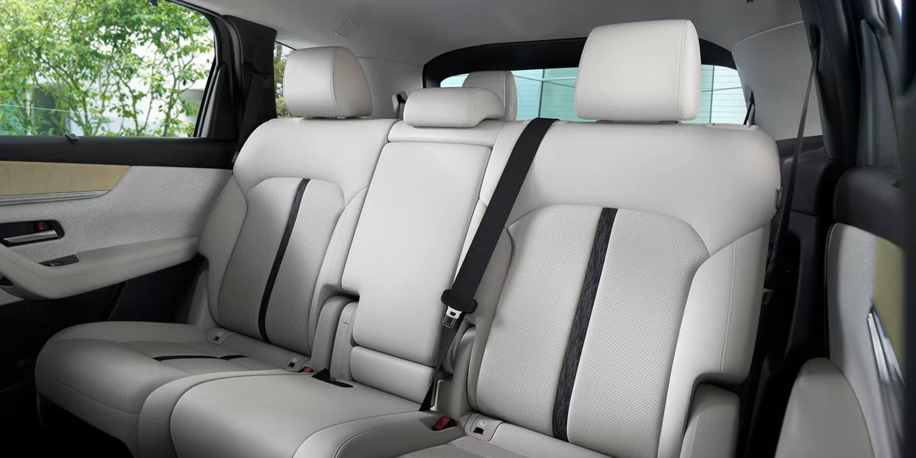 Mazda CX-80 Plug-in-Hybrid Innenraum Übersicht Sitze