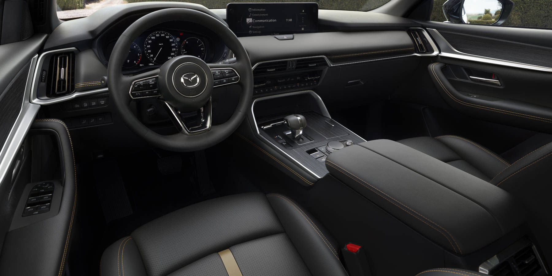 Mazda CX-80 Innenraum Übersicht Cockpit