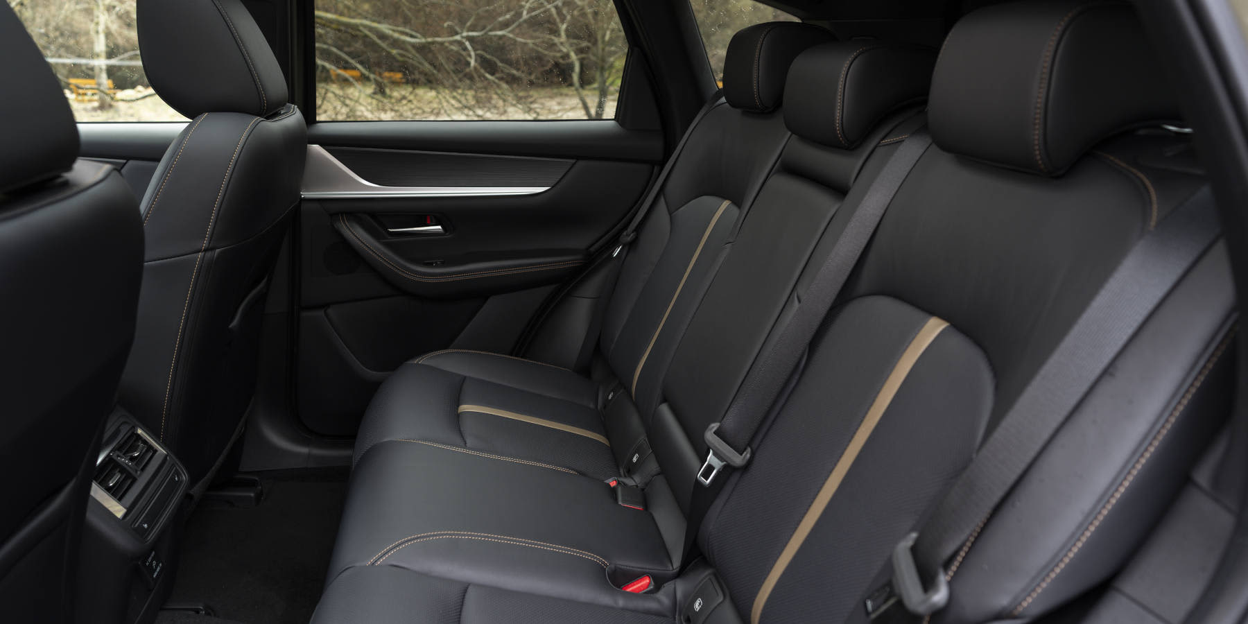 Mazda CX-80 Innenraum Übersicht Sitze