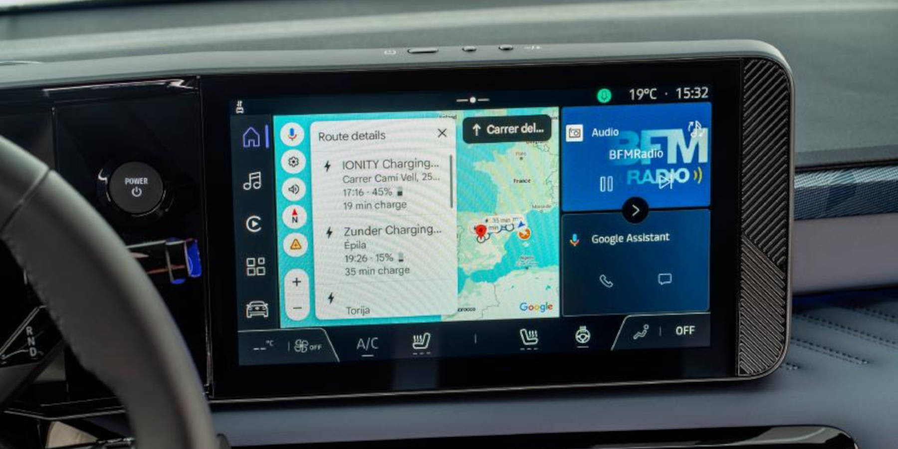 Nissan Micra Innenraum Infotainment