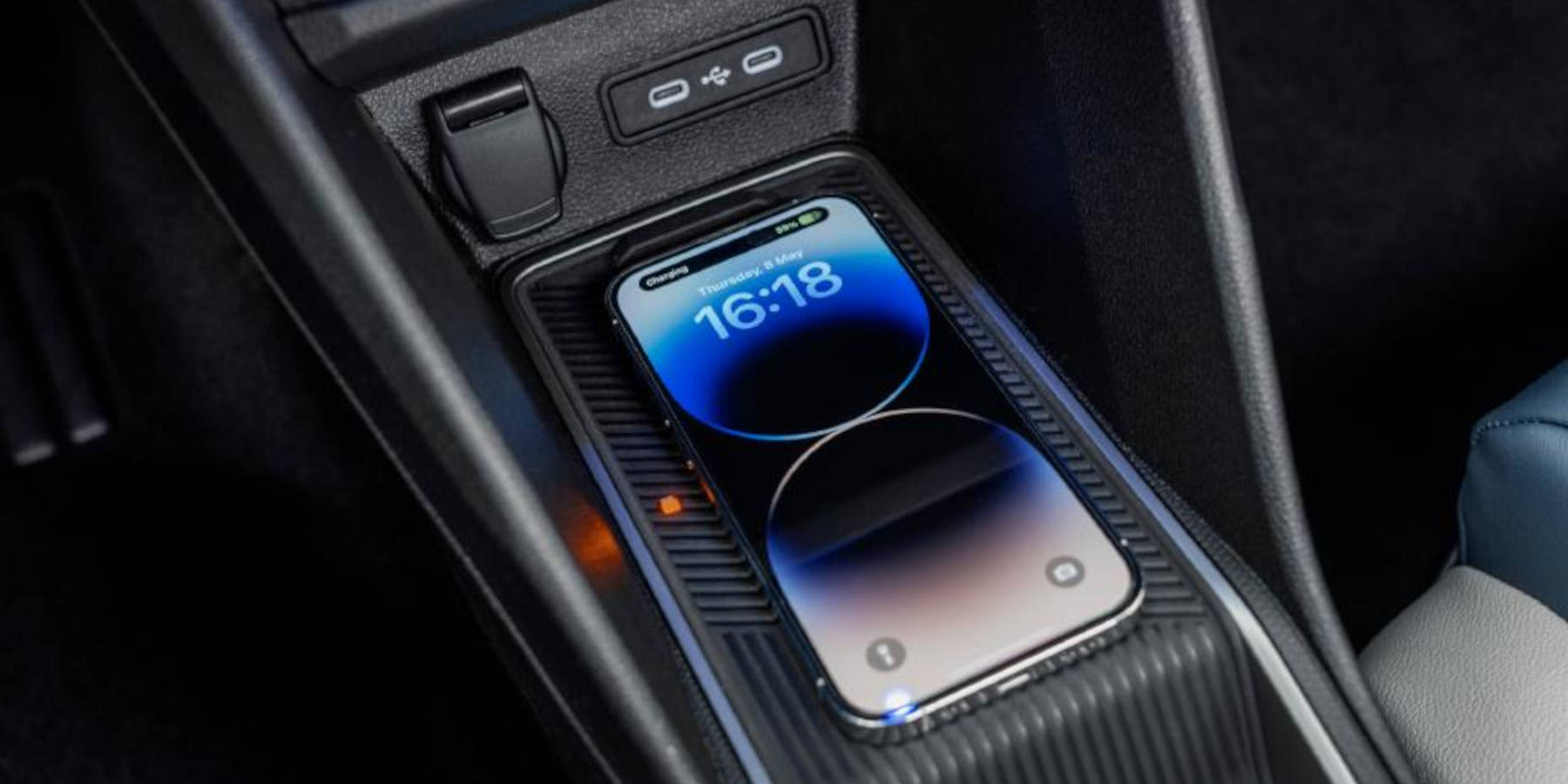 Nissan Micra Innenraum Konsole