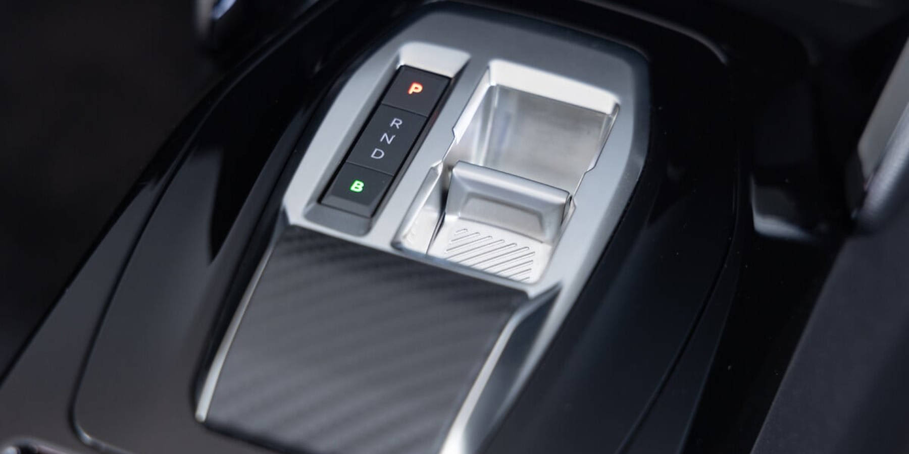 Peugeot e-208 Konsole