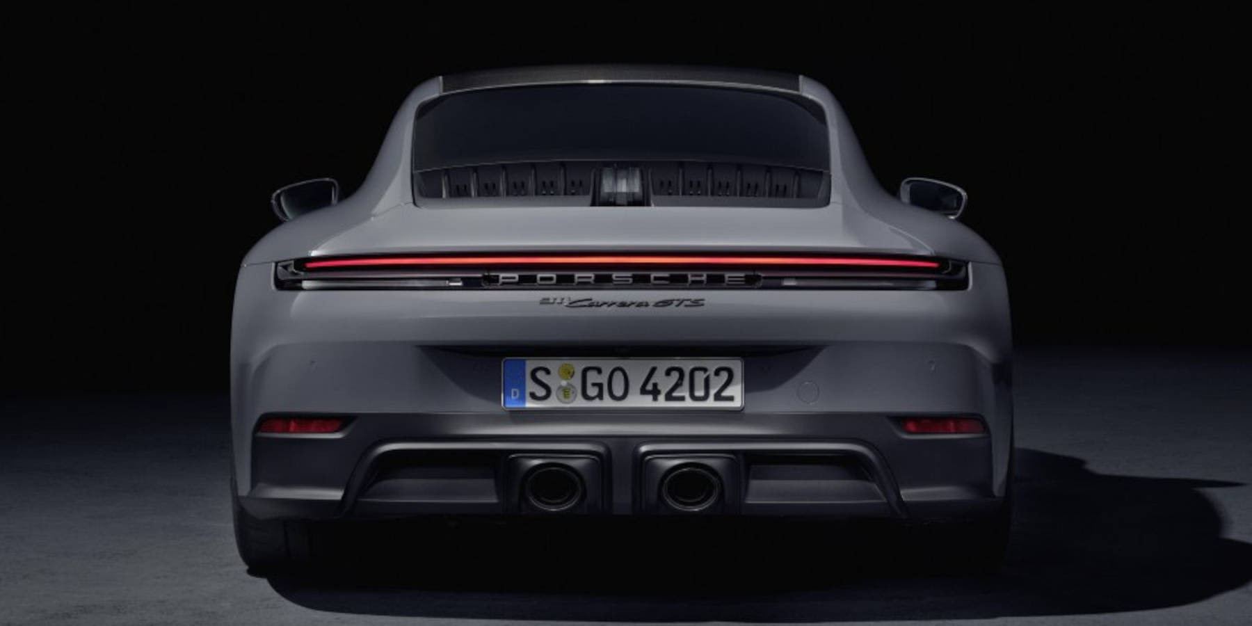 Porsche 911 Heckansicht Totale