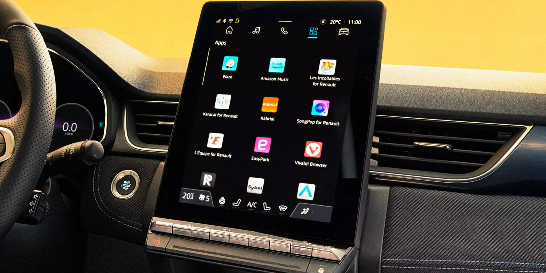 Renault Captur Hybrid Infotainment