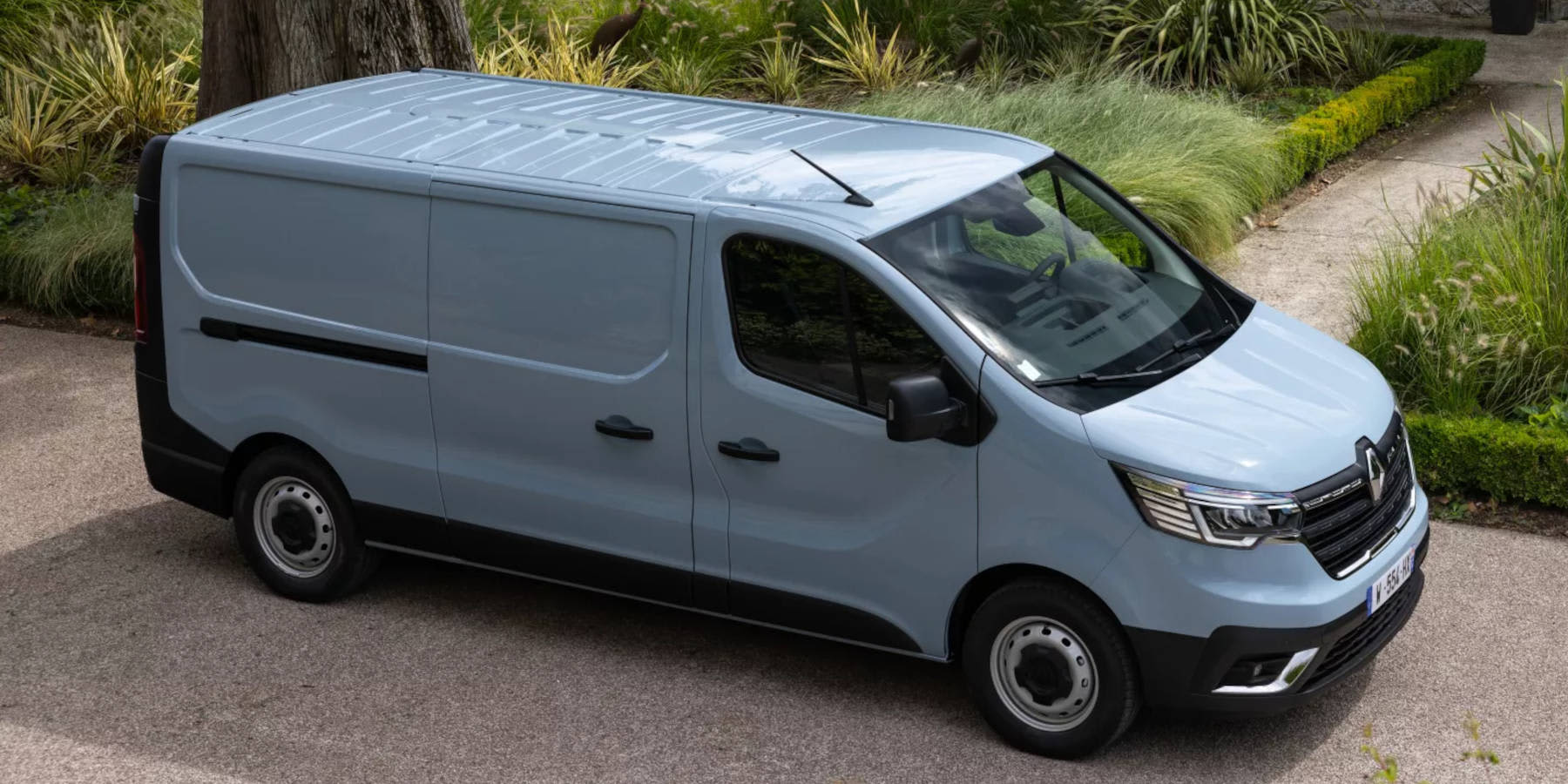 Renault Trafic E-Tech Front 