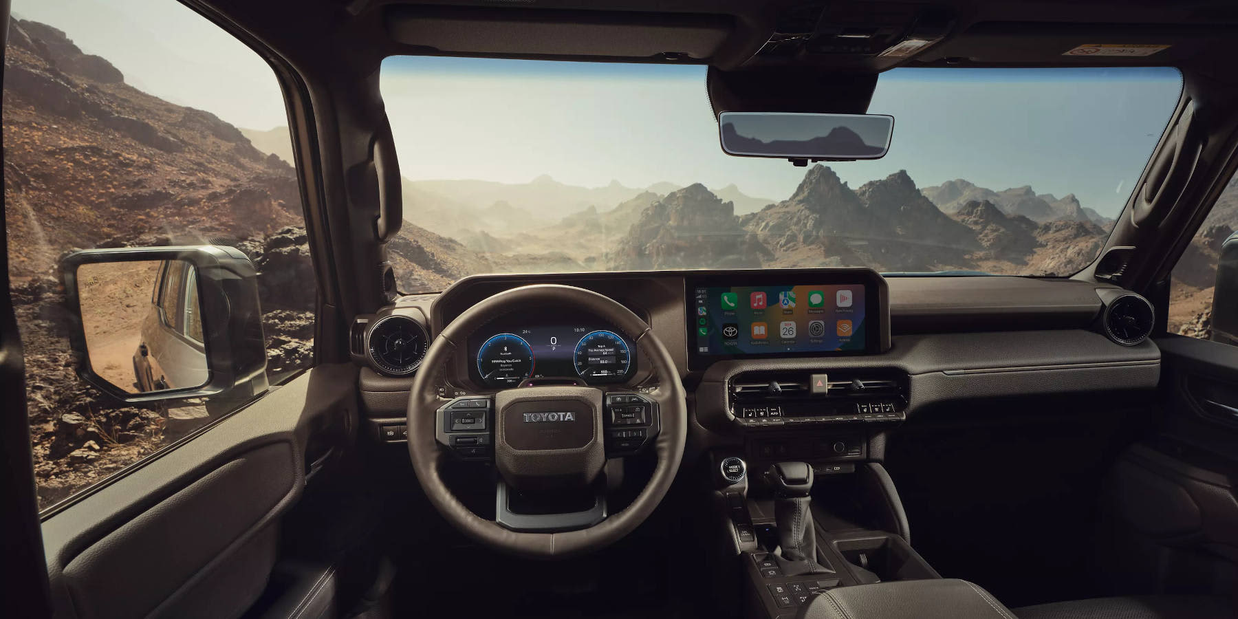 Toyota Land Cruiser Innenraum Übersicht Cockpit