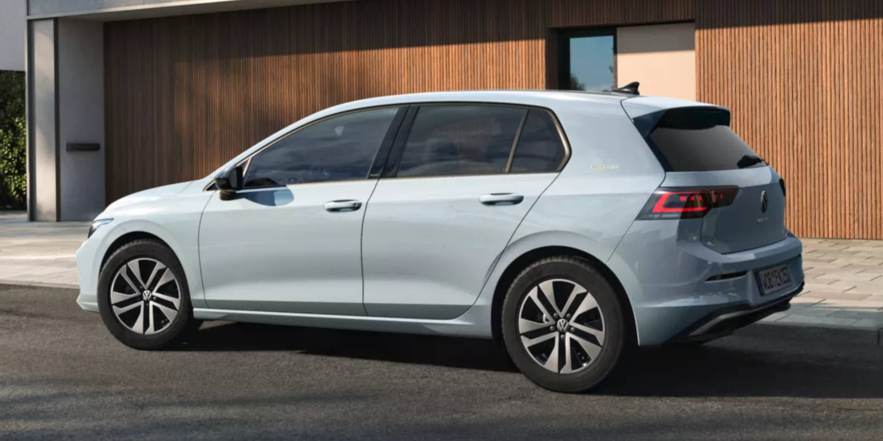 VW Golf 8 ENERGY Seitenansicht