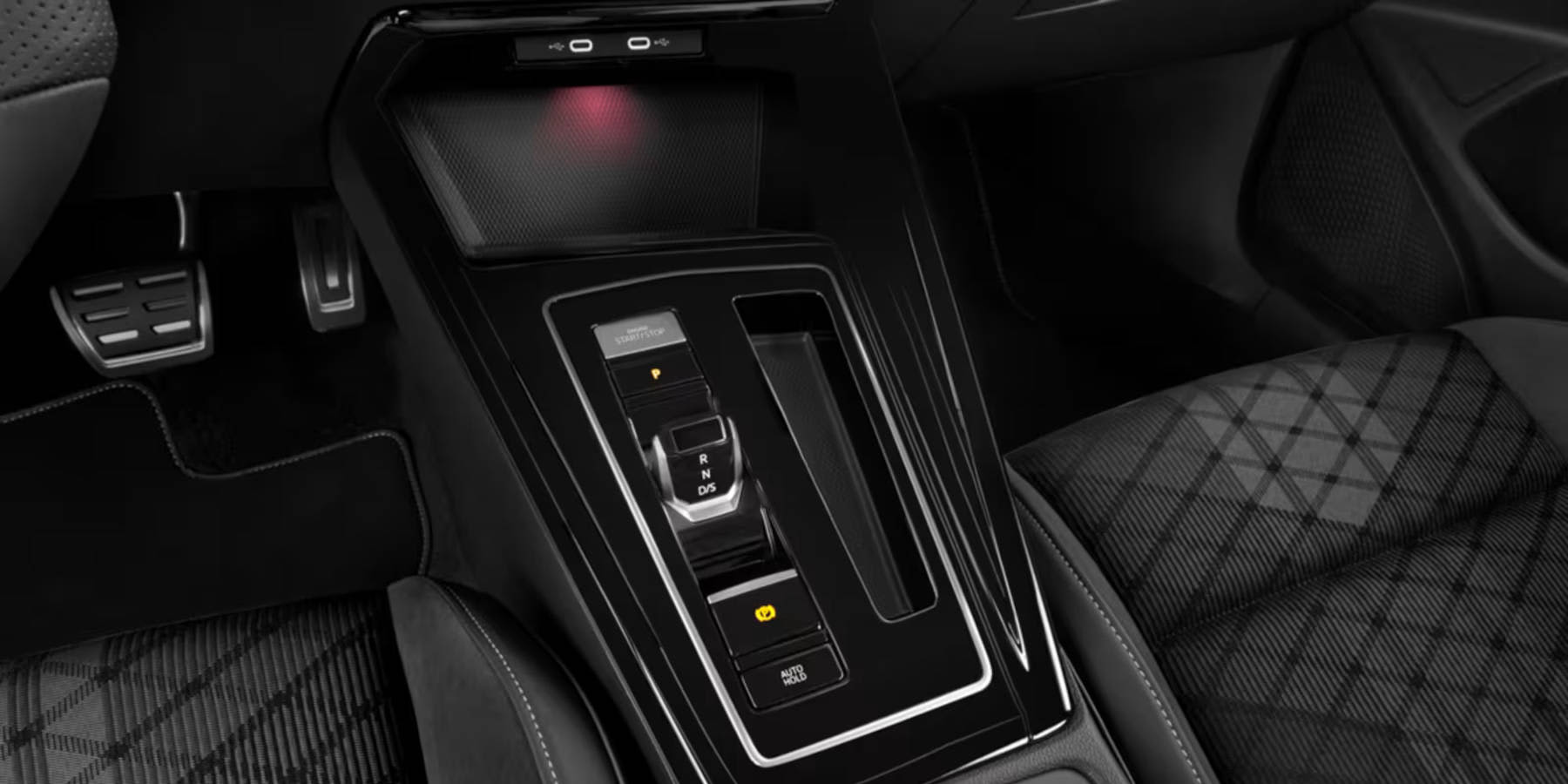 VW Golf 8 Variant Energy Innenraum Schaltung