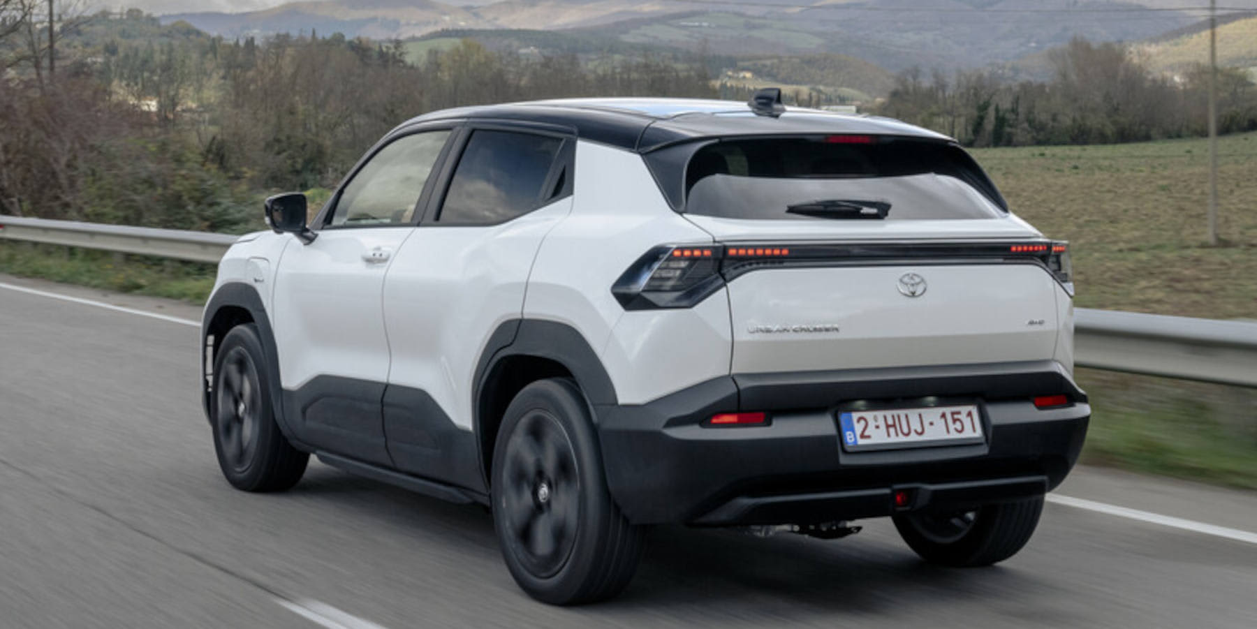 Toyota Urban Cruiser seitliche Heckansicht