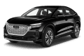 Schräge Frontansicht der Variante Mythosschwarz Metallic