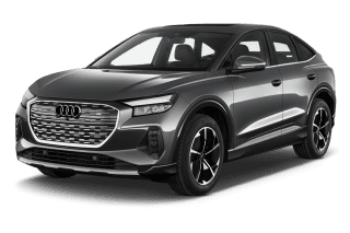 Schräge Frontansicht auf einen Audi Q4 Sportback e-tron , freigestellt
