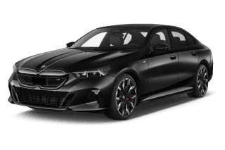 Schräge Frontansicht auf einen BMW i5 , freigestellt