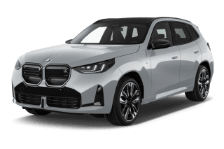 Schräge Frontansicht auf einen BMW X3 , freigestellt