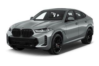 Schräge Frontansicht auf einen BMW X6 , freigestellt