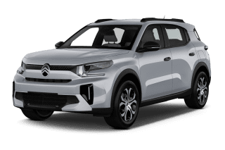 Schräge Frontansicht auf einen Citroën C3 Aircross PLUS, freigestellt
