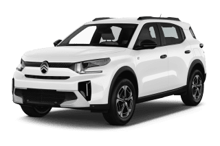 Schräge Frontansicht auf einen Citroën ë-C3 Aircross PLUS, freigestellt