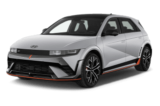 Schräge Frontansicht auf einen Hyundai IONIQ 5 , freigestellt