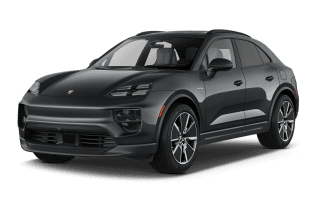 Schräge Frontansicht auf einen Porsche Macan GTS, freigestellt