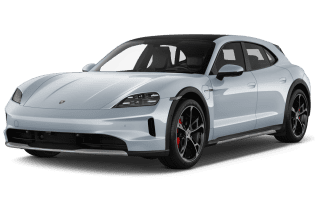 Schräge Frontansicht auf einen Porsche Taycan Turbo S, freigestellt