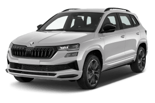 Schräge Frontansicht auf einen Skoda Karoq Balance, freigestellt