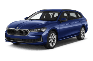 Schräge Frontansicht auf einen Skoda Superb Sportline, freigestellt