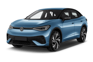 Schräge Frontansicht auf einen Volkswagen ID.5 ENERGY, freigestellt