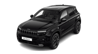Schräge Frontansicht auf einen Jeep Avenger Summit, freigestellt