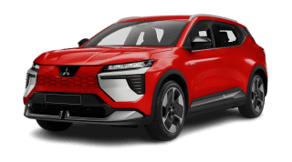Schräge Frontansicht auf einen Mitsubishi Eclipse Cross Diamant Plus, freigestellt